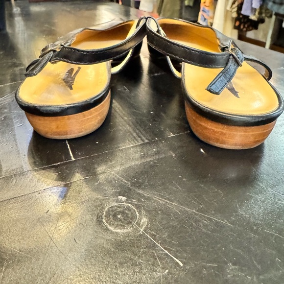 New J. Crew Black Leather Slingback Flats Never Worn - Picture 10 of 11